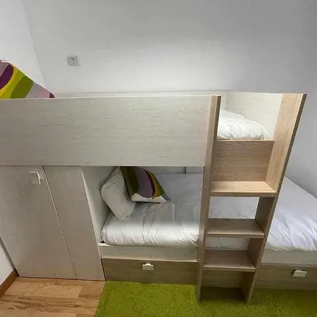 Itsasargi Etxea Apartamento En Planta Baja 베르메오